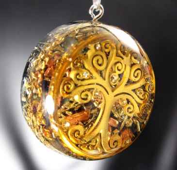 Orgonit Amulett Yggdrasil Lebensbaum Gold mit Strass